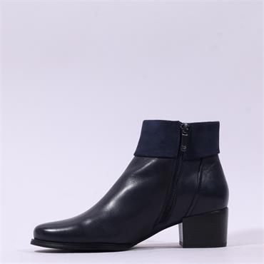 Regarde Le Ciel Jolene Cuff Block Heel - Navy Leather